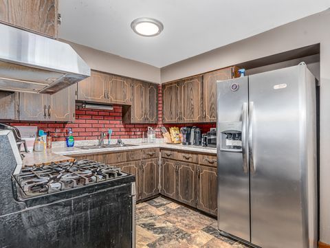 Tiny photo for 595 Hickory Street, Chicago Heights, IL 60411 (MLS # 12592239)