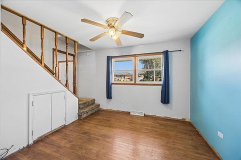 Tiny photo for 6525 W 83 Place, Burbank, IL 60459 (MLS # 12725722)