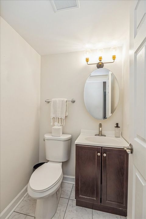 Tiny photo for 6425 Clarendon Hills Road #211, Willowbrook, IL 60527 (MLS # 12543530)