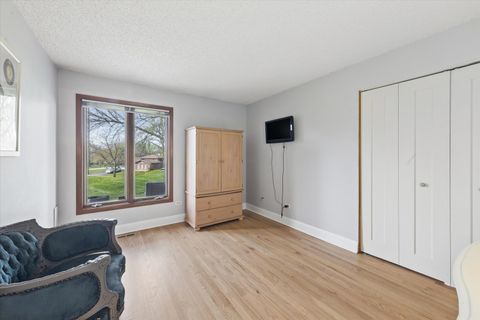 Tiny photo for 1163 Mistwood Court, Downers Grove, IL 60515 (MLS # 12623468)