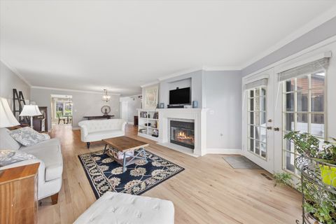 Tiny photo for 1163 Mistwood Court, Downers Grove, IL 60515 (MLS # 12623468)