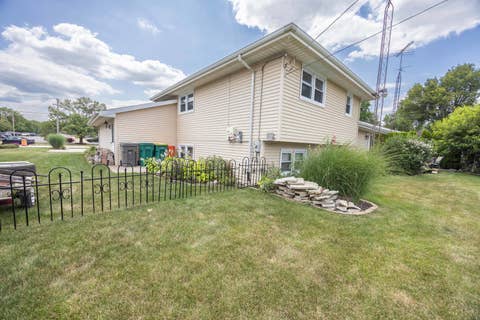 Tiny photo for 2105 Glenwood Avenue, Joliet, IL 60435 (MLS # 12713917)