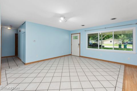 Tiny photo for 34 Scarsdale Road, Montgomery, IL 60538 (MLS # 12668568)