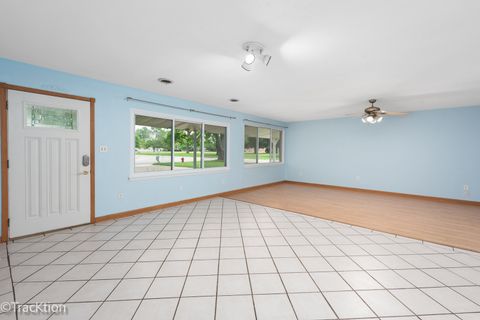 Tiny photo for 34 Scarsdale Road, Montgomery, IL 60538 (MLS # 12668568)