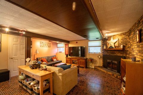 Tiny photo for 4010 Fern Avenue, Lyons, IL 60534 (MLS # 12459277)