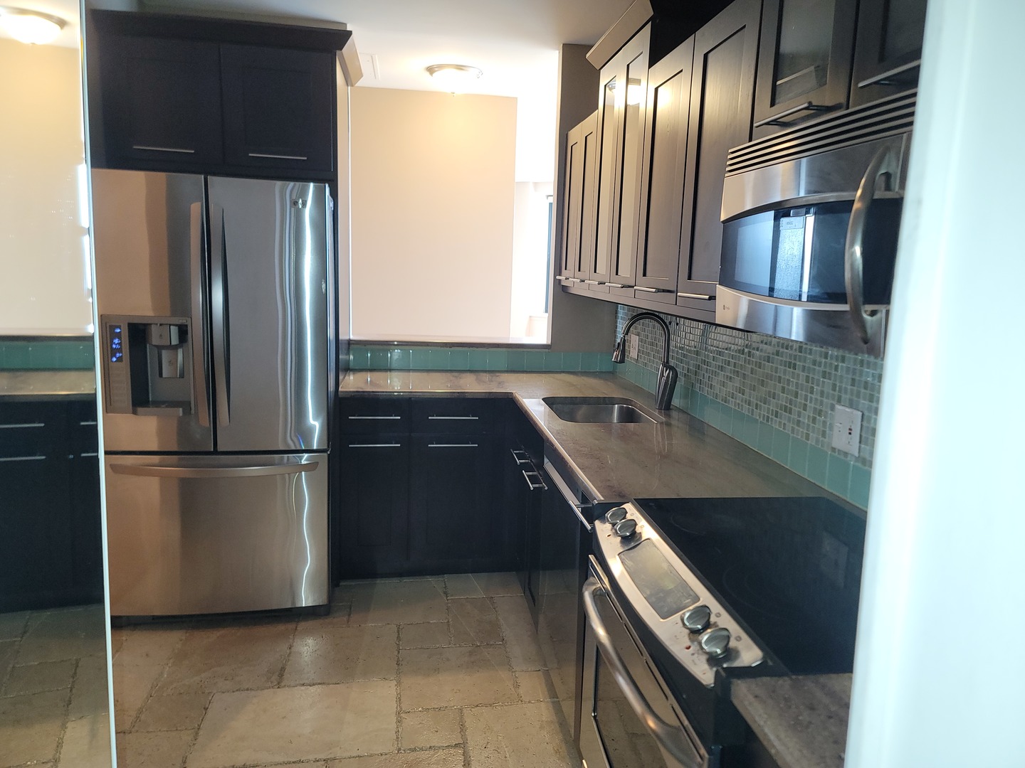 3660 N Lake Shore Drive 4713