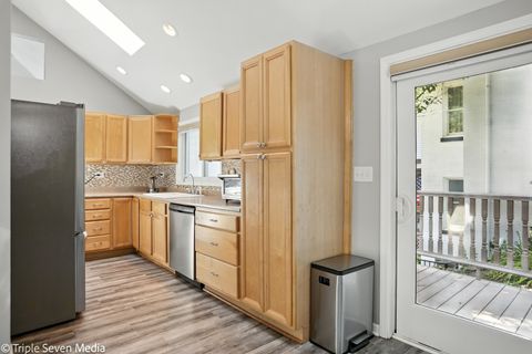 Tiny photo for 28629 W Ravine Drive, Barrington, IL 60010 (MLS # 12143834)