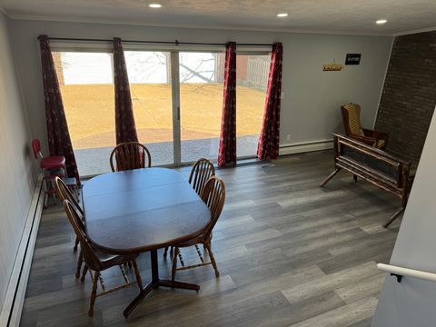 Tiny photo for 403 W MITCHELL Street, Benton, IL 62812 (MLS # 12592035)