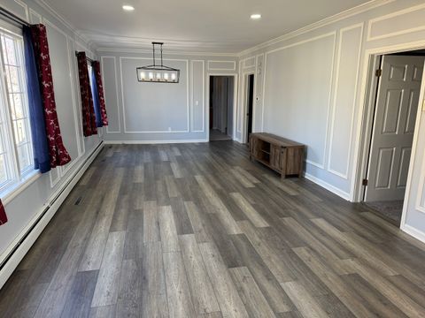 Tiny photo for 403 W MITCHELL Street, Benton, IL 62812 (MLS # 12592035)