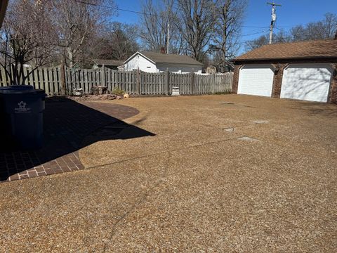 Tiny photo for 403 W MITCHELL Street, Benton, IL 62812 (MLS # 12592035)