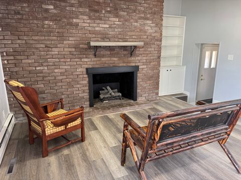 Tiny photo for 403 W MITCHELL Street, Benton, IL 62812 (MLS # 12592035)