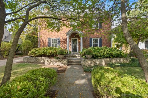 Photo of 1205 S 4th Street, St. Charles, IL 60174 (MLS # 12487333)
