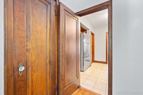 Tiny photo for 1205 S 4th Street, St. Charles, IL 60174 (MLS # 12487333)