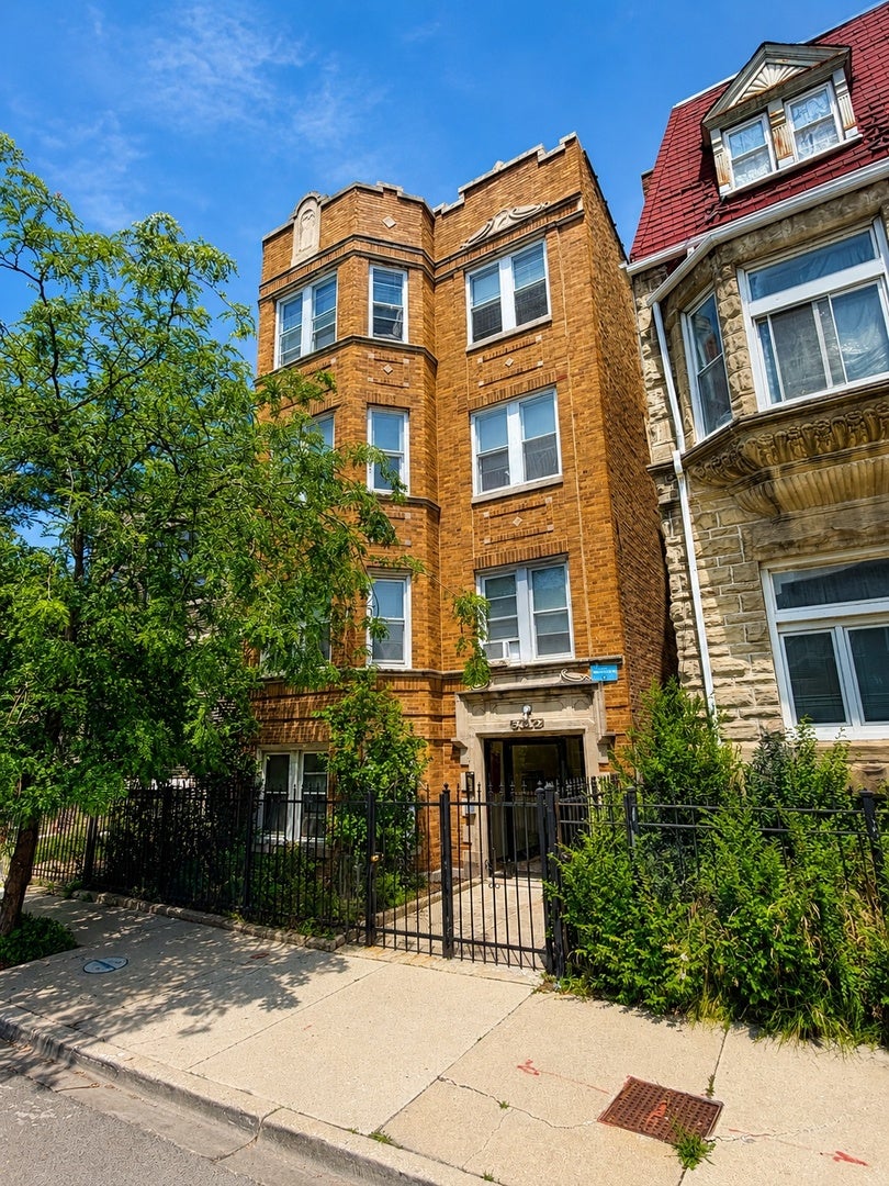 3012 W Warren Boulevard