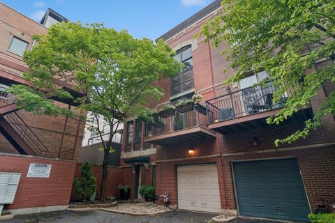 1012 S Loomis Street F Chicago IL 60607