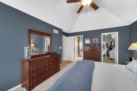 Tiny photo for 1008 Asbury Drive, Aurora, IL 60502 (MLS # 12524256)