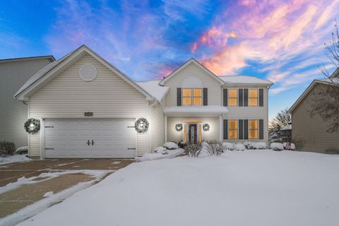 Photo of 1008 Asbury Drive, Aurora, IL 60502 (MLS # 12524256)