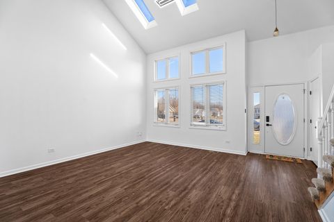 Tiny photo for 262 LAKEVIEW Court, Steger, IL 60475 (MLS # 12573746)