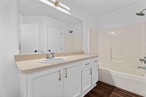 Tiny photo for 262 LAKEVIEW Court, Steger, IL 60475 (MLS # 12573746)