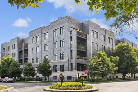 Photo of 5748 N Hermitage Avenue #102, Chicago, IL 60660 (MLS # 12542585)