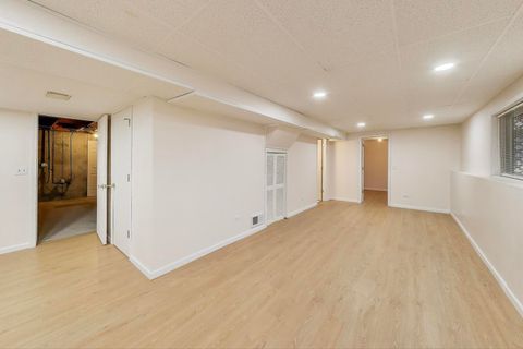 Tiny photo for 719 Sun Lake Road, Lake Villa, IL 60046 (MLS # 12515551)