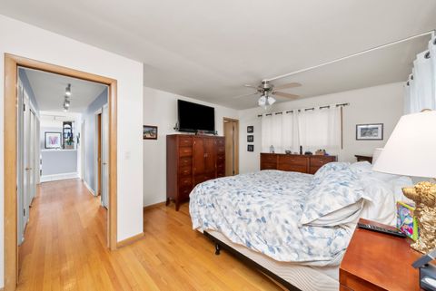 Tiny photo for 675 S Edgewood Avenue, Elmhurst, IL 60126 (MLS # 12499847)