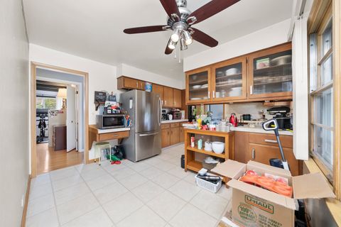 Tiny photo for 675 S Edgewood Avenue, Elmhurst, IL 60126 (MLS # 12499847)