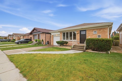 Tiny photo for 7629 W Norridge Street, Harwood Heights, IL 60706 (MLS # 12763694)