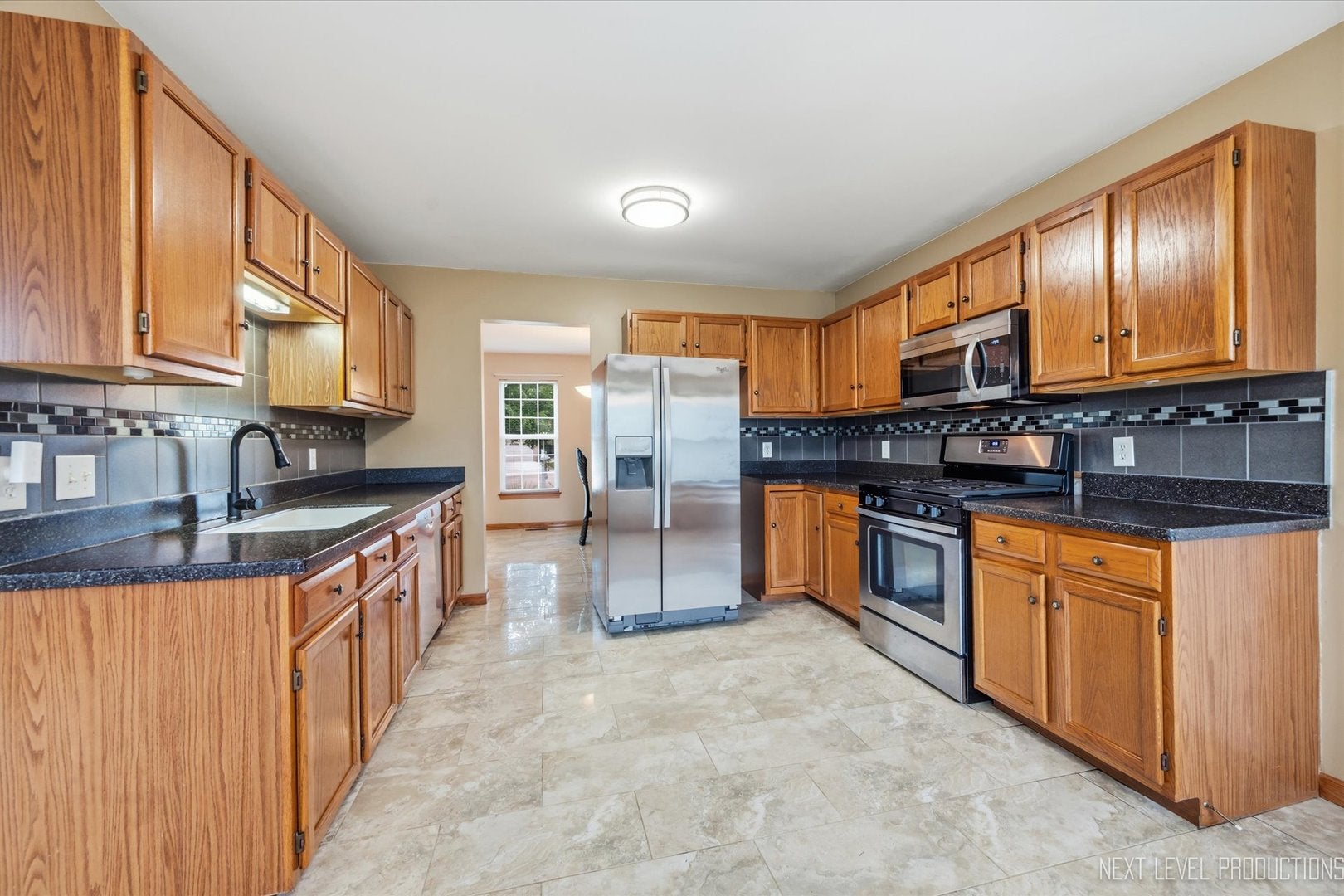 2513 Briarwood Court