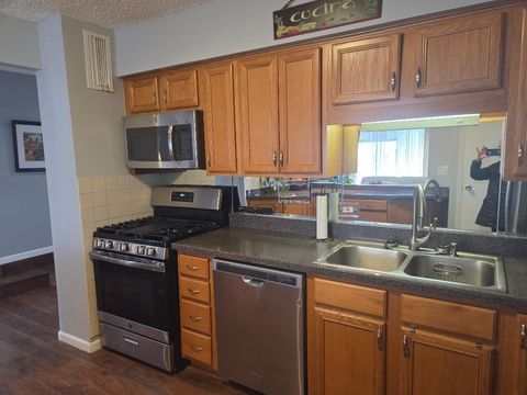Tiny photo for 8815 W Golf Road #3A, Niles, IL 60714 (MLS # 12608853)