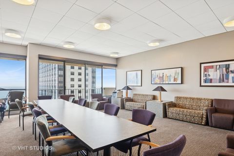 Tiny photo for 3150 N Sheridan Road #25D, Chicago, IL 60657 (MLS # 12516709)