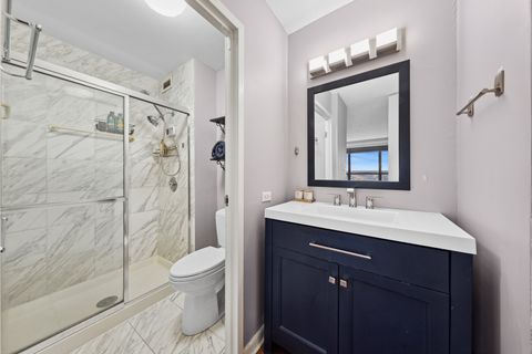 Tiny photo for 3150 N Sheridan Road #25D, Chicago, IL 60657 (MLS # 12516709)