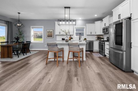 Tiny photo for 3880 DECKARD Drive, Bettendorf, IA 52722 (MLS # QC4269133)