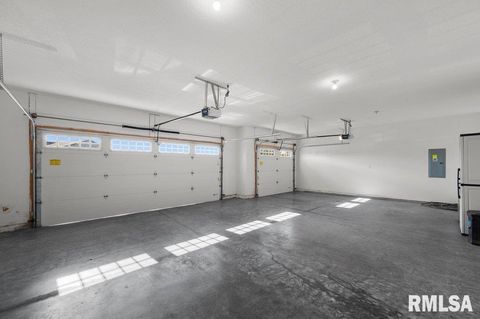 Tiny photo for 3880 DECKARD Drive, Bettendorf, IA 52722 (MLS # QC4269133)