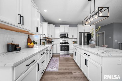 Tiny photo for 3880 DECKARD Drive, Bettendorf, IA 52722 (MLS # QC4269133)