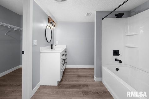 Tiny photo for 3880 DECKARD Drive, Bettendorf, IA 52722 (MLS # QC4269133)