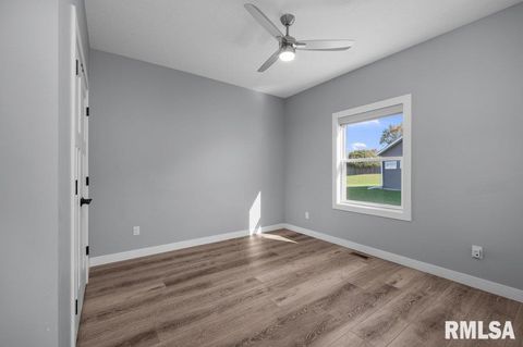 Tiny photo for 3880 DECKARD Drive, Bettendorf, IA 52722 (MLS # QC4269133)