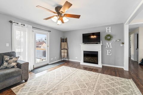 Tiny photo for 45 Cambridge Lane, Glendale Heights, IL 60139 (MLS # 12566910)