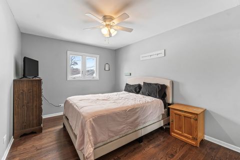 Tiny photo for 45 Cambridge Lane, Glendale Heights, IL 60139 (MLS # 12566910)