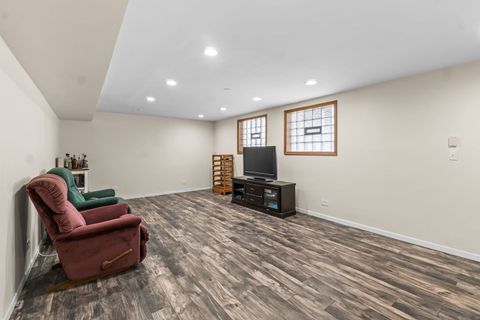 Tiny photo for 45 Cambridge Lane, Glendale Heights, IL 60139 (MLS # 12566910)