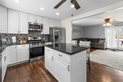 Tiny photo for 45 Cambridge Lane, Glendale Heights, IL 60139 (MLS # 12566910)