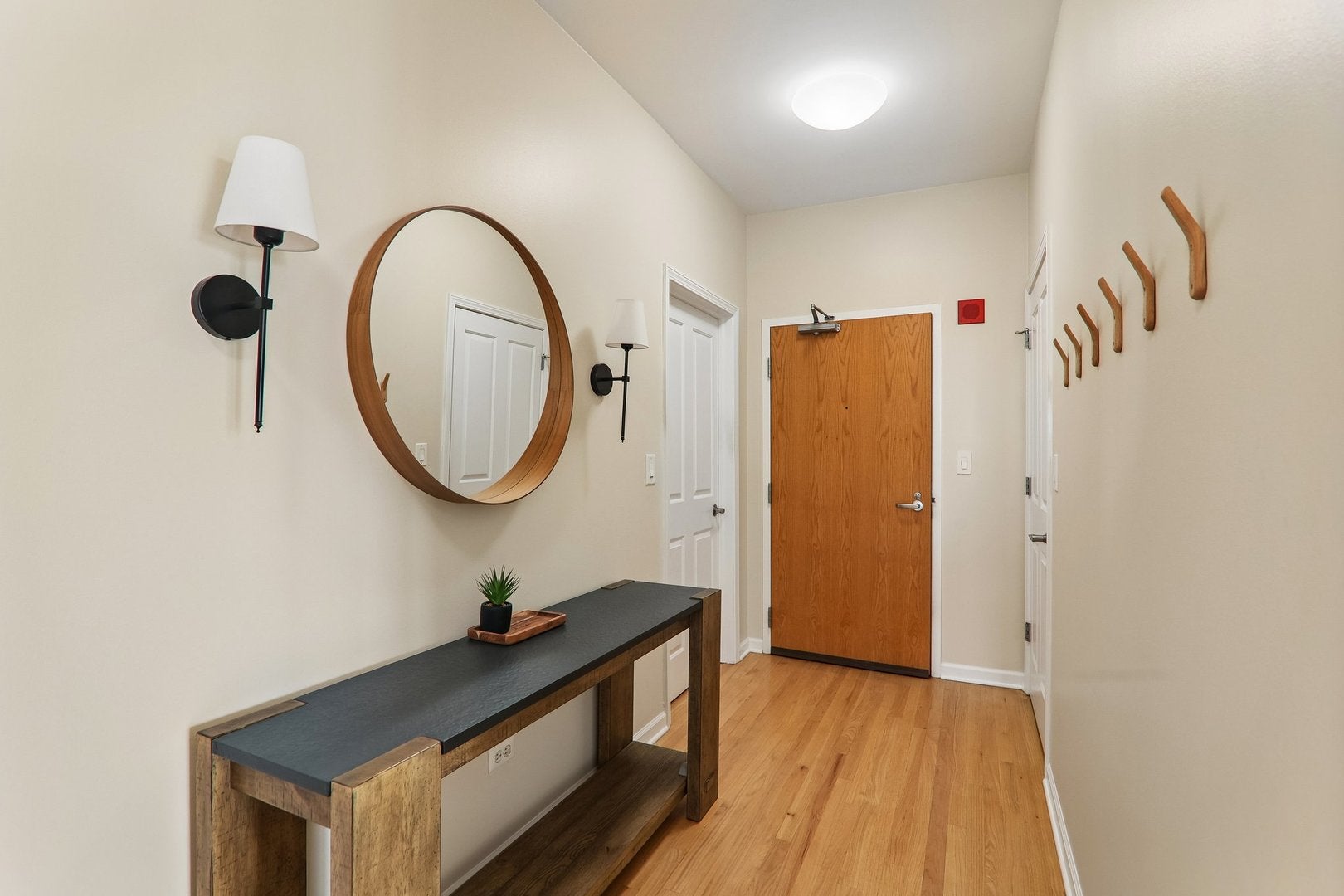 1717 S Prairie Avenue 1010