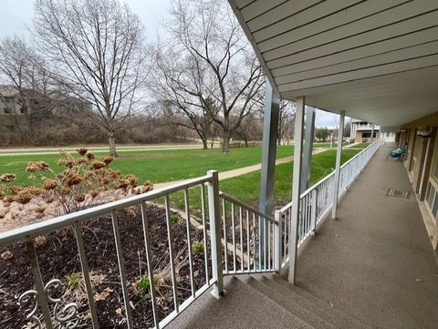 Tiny photo for 1104 Kimberly Road #901, Bettendorf, IA 52722 (MLS # 12604017)