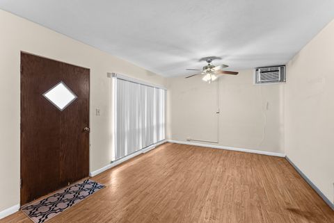 Tiny photo for 1104 Kimberly Road #901, Bettendorf, IA 52722 (MLS # 12604017)
