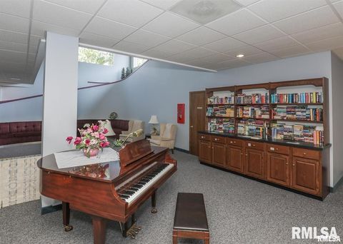 Tiny photo for 1104 Kimberly Road #901, Bettendorf, IA 52722 (MLS # 12604017)