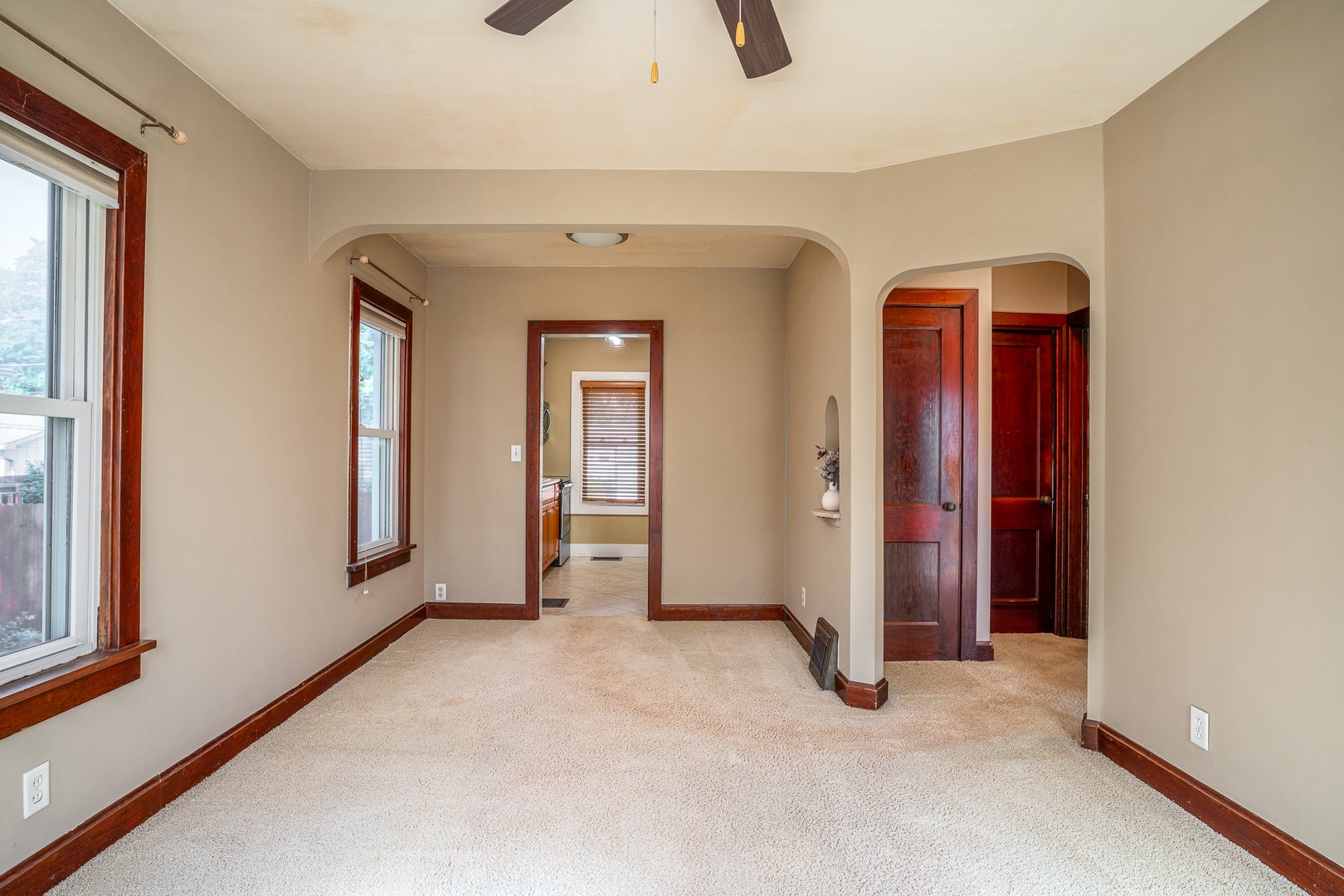 2228 W High Street