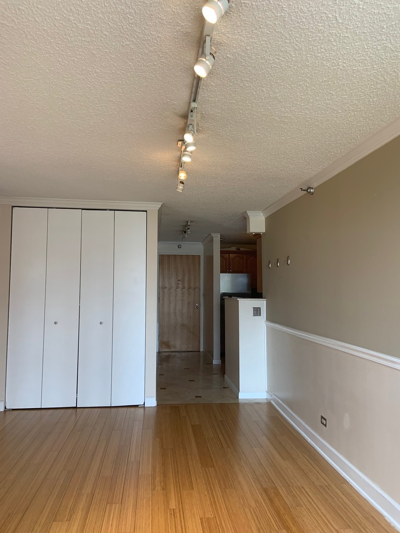 1122 N Clark Street 904