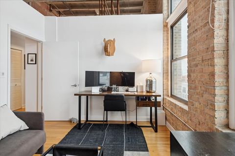 Tiny photo for 2545 S Dearborn Street #606, Chicago, IL 60616 (MLS # 12564172)