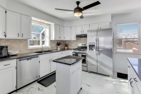 Tiny photo for 218 N School Street, Mount Prospect, IL 60056 (MLS # 12550363)