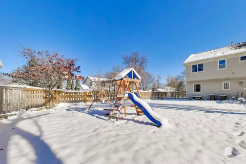 Tiny photo for 218 N School Street, Mount Prospect, IL 60056 (MLS # 12550363)